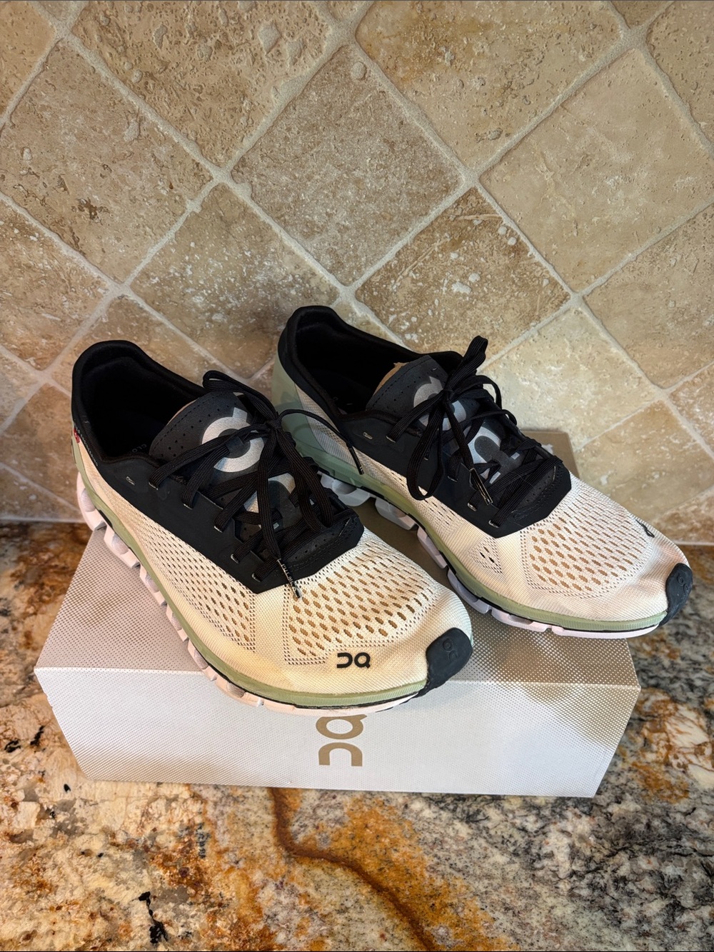 On Running  Cloudboom Women's Running Shoes Size 9.5